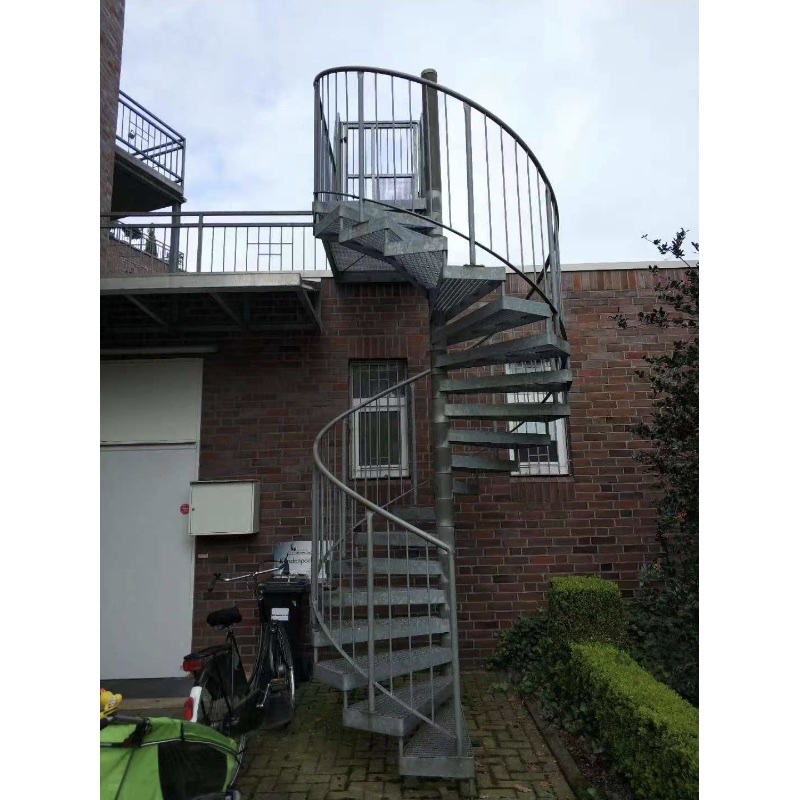 Outdoor galvanized steel spiral staircase for buildings
